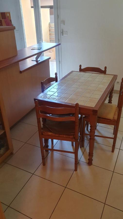 Appartement Centre Ville Saint-Raphael Εξωτερικό φωτογραφία