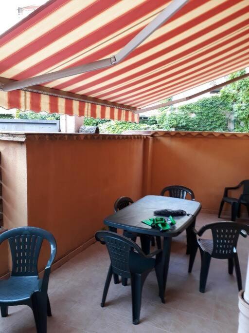 Appartement Centre Ville Saint-Raphael Εξωτερικό φωτογραφία