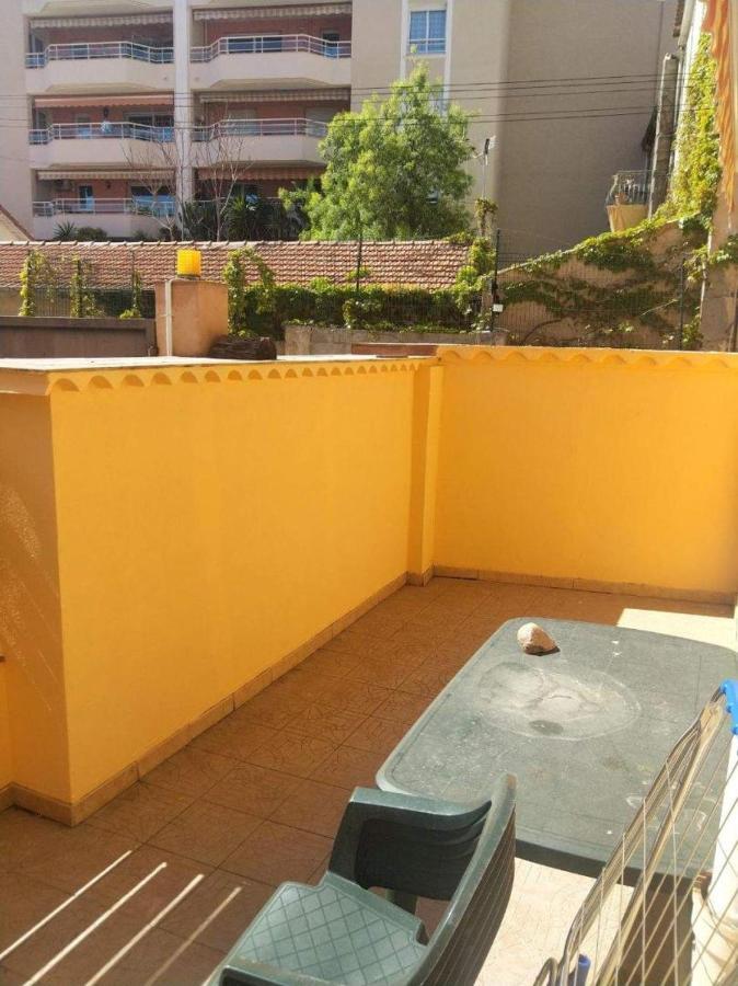 Appartement Centre Ville Saint-Raphael Εξωτερικό φωτογραφία