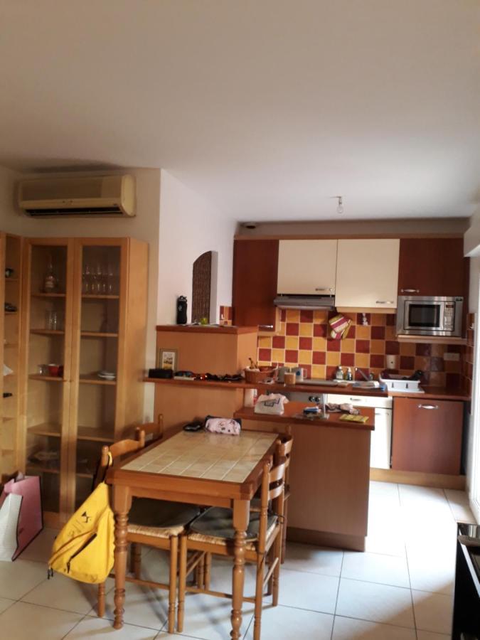 Appartement Centre Ville Saint-Raphael Εξωτερικό φωτογραφία