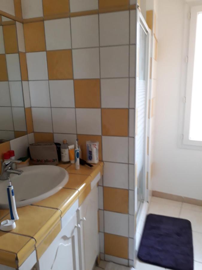 Appartement Centre Ville Saint-Raphael Εξωτερικό φωτογραφία