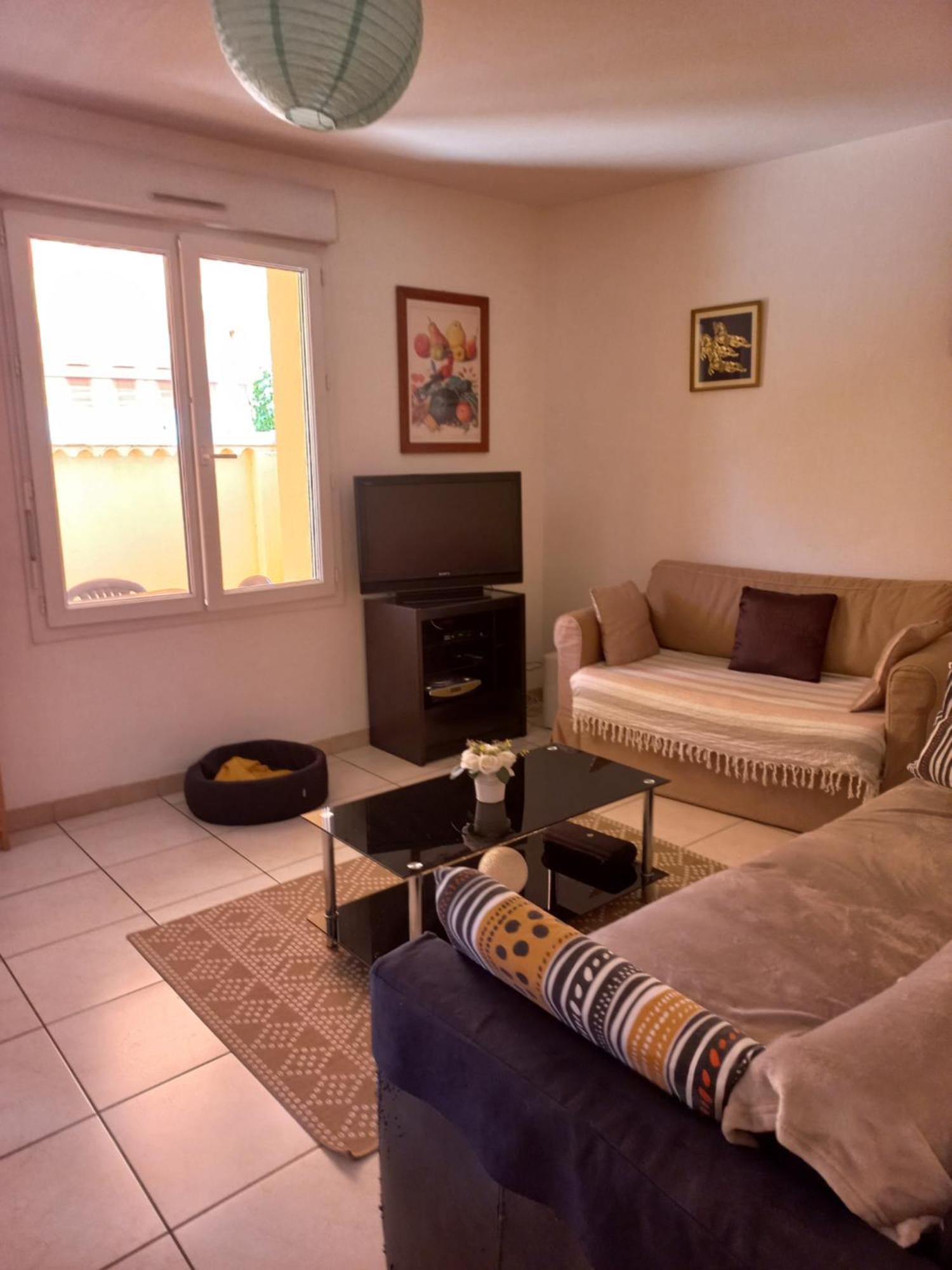 Appartement Centre Ville Saint-Raphael Εξωτερικό φωτογραφία